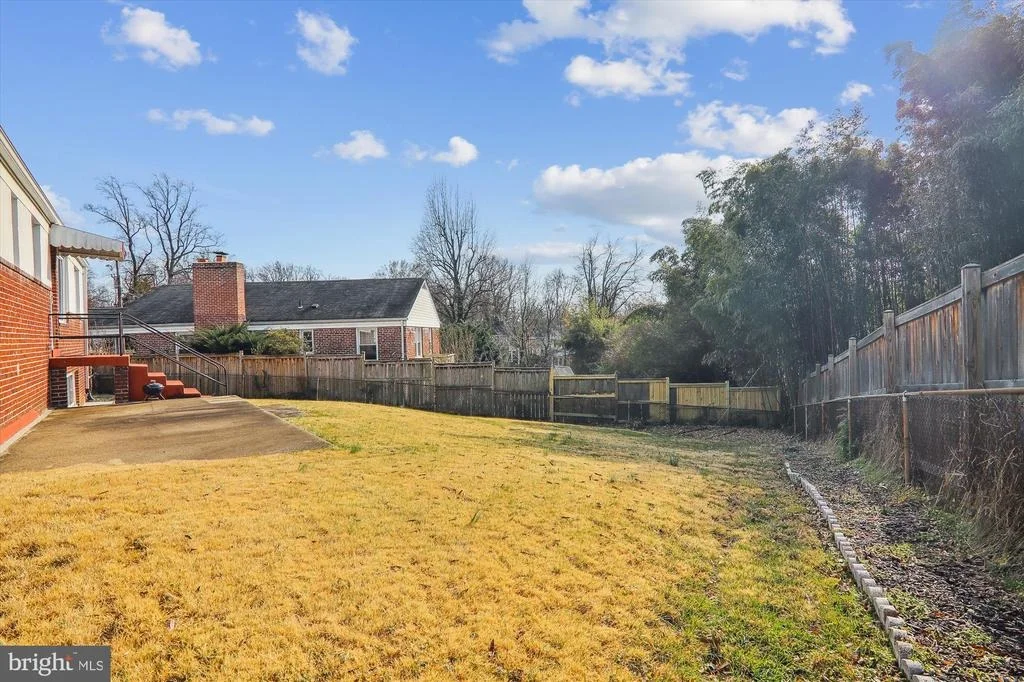 Photo of 2700 ROSS ROAD