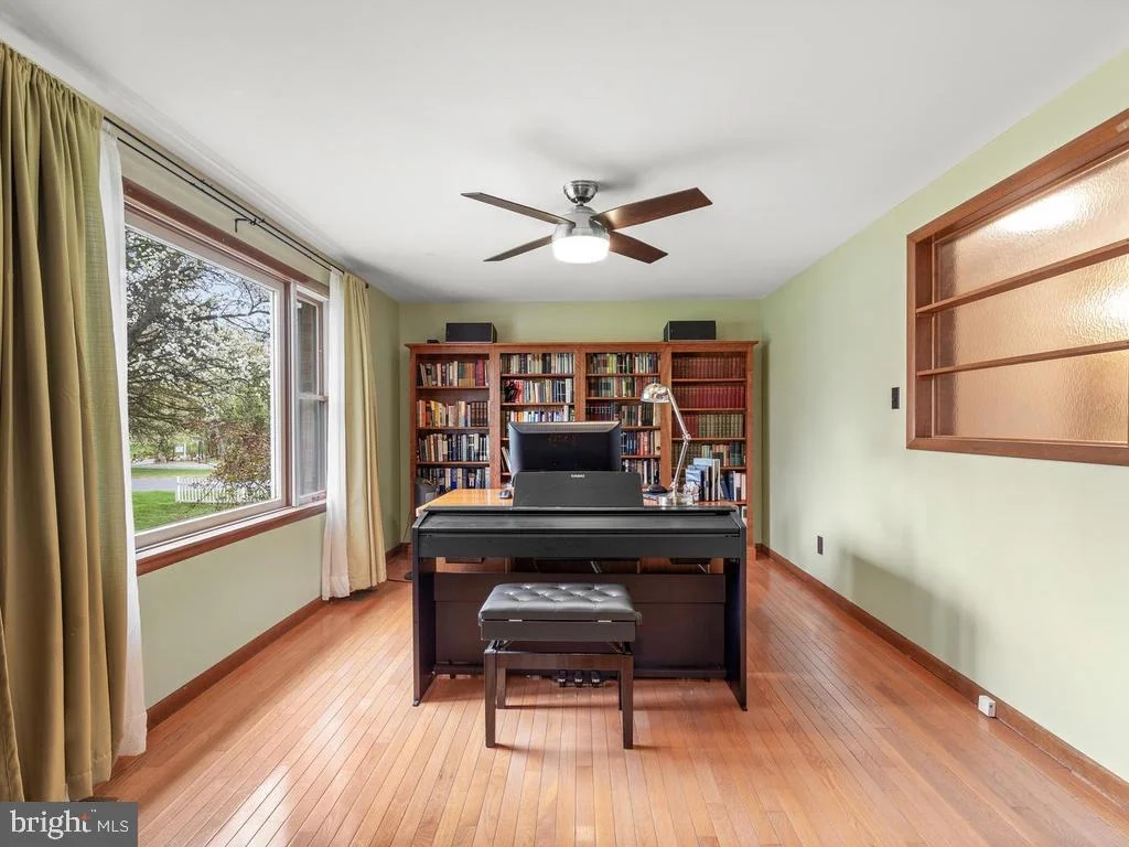 Photo of 18122 CASHELL ROAD