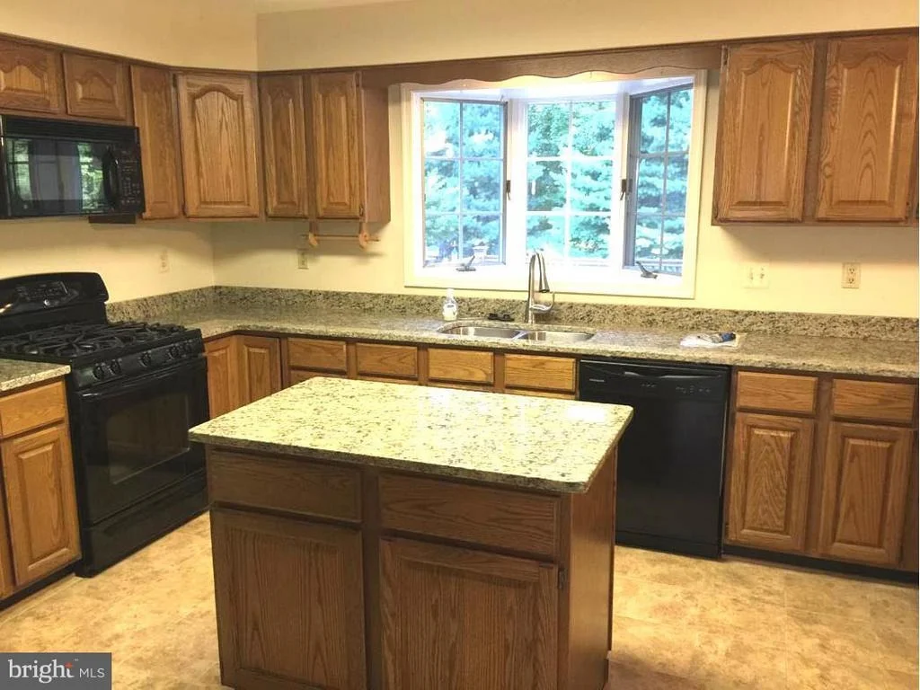 Photo of 2305 TWIN VALLEY LANE