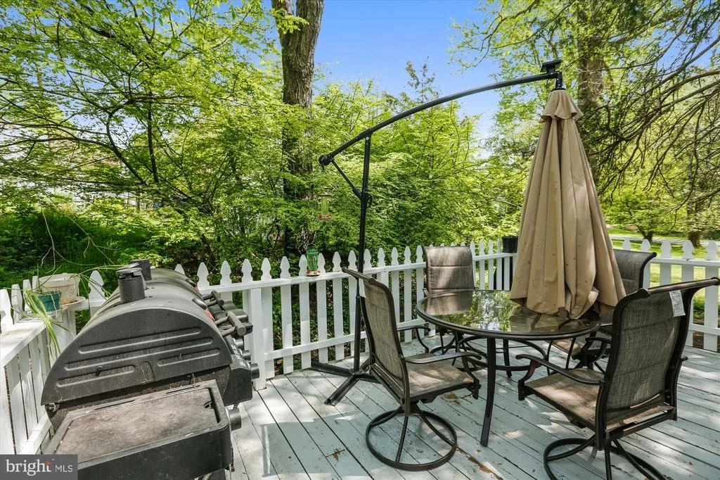 Photo of 700 TANLEY ROAD