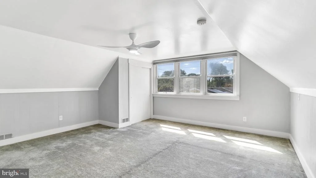 Photo of 12113 ROCKLEDGE DRIVE