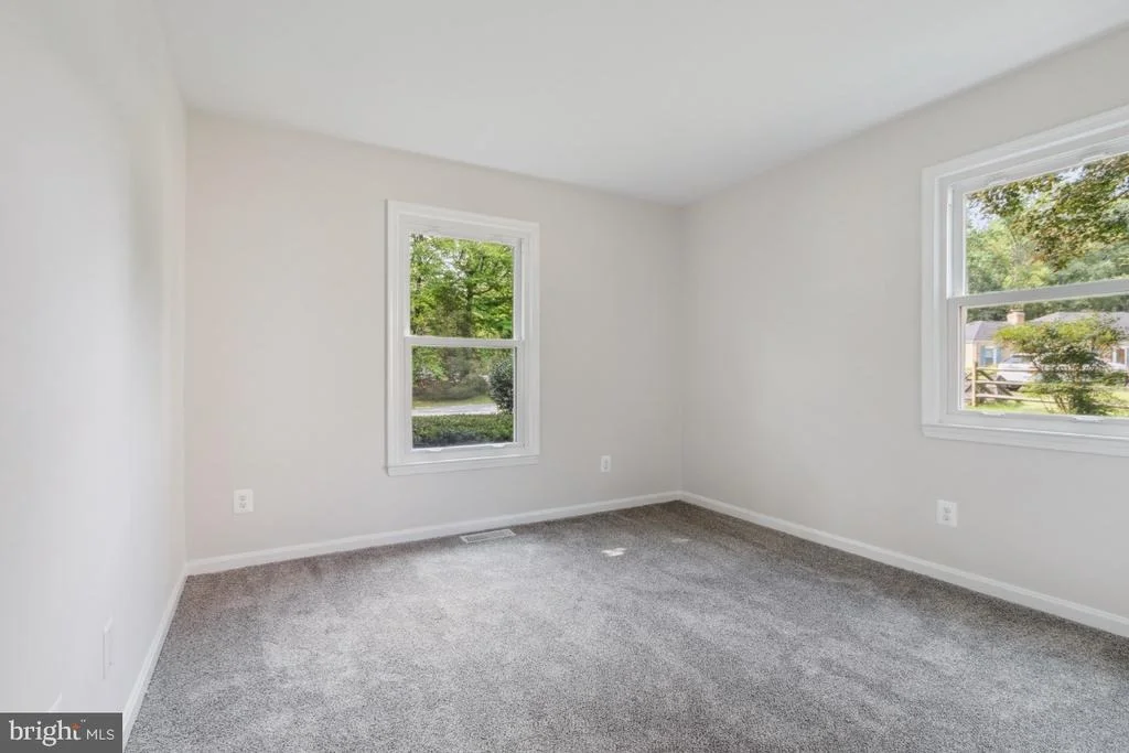 Photo of 4092 FALLWAY LANE