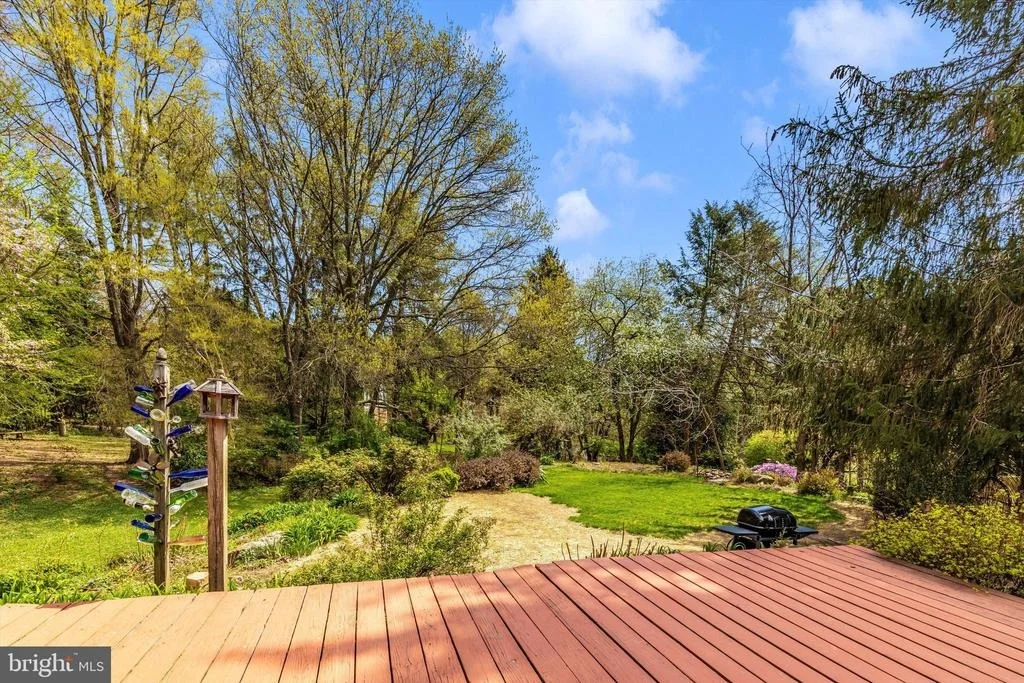 Photo of 28313 HONEYSUCKLE DRIVE