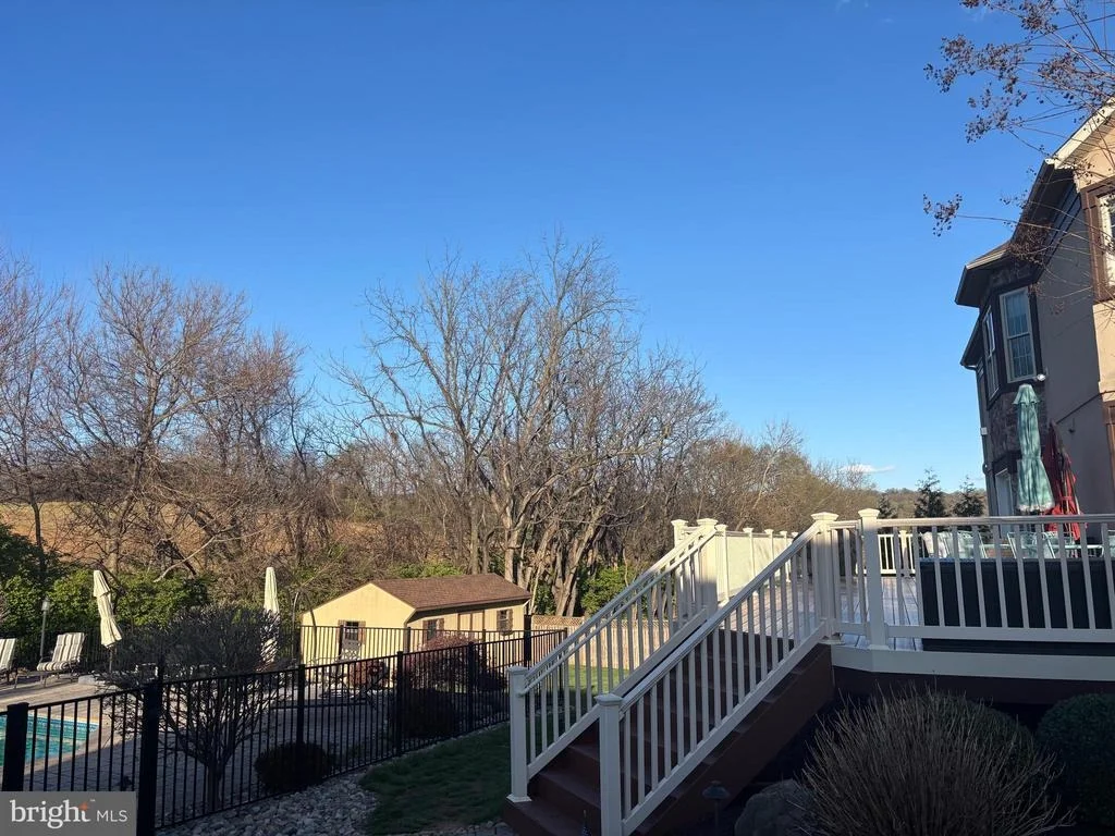 Photo of 15 HOFFMAN DRIVE