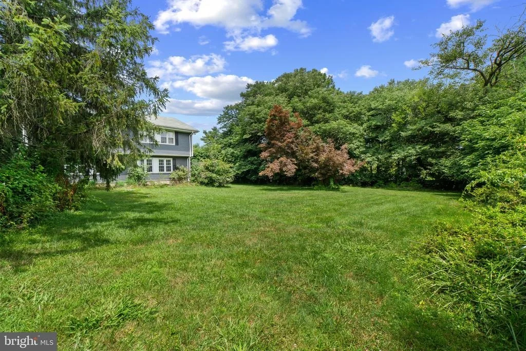 Photo of 14115 MANOR ROAD