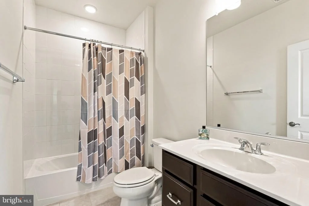 Photo of 1010 COUBERTIN DRIVE SE