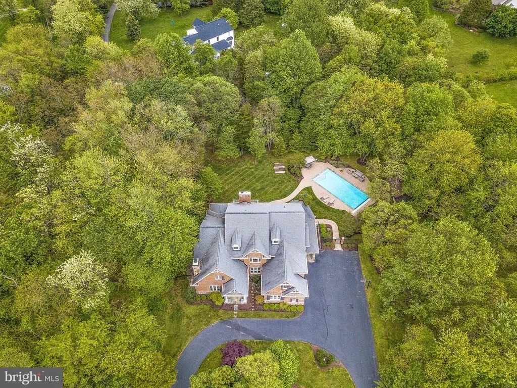 Photo of 21001 DELTA DRIVE