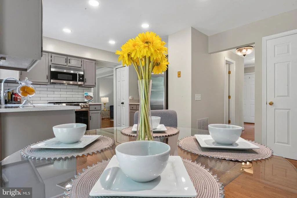 Photo of 9202 MOON RIVER COURT
