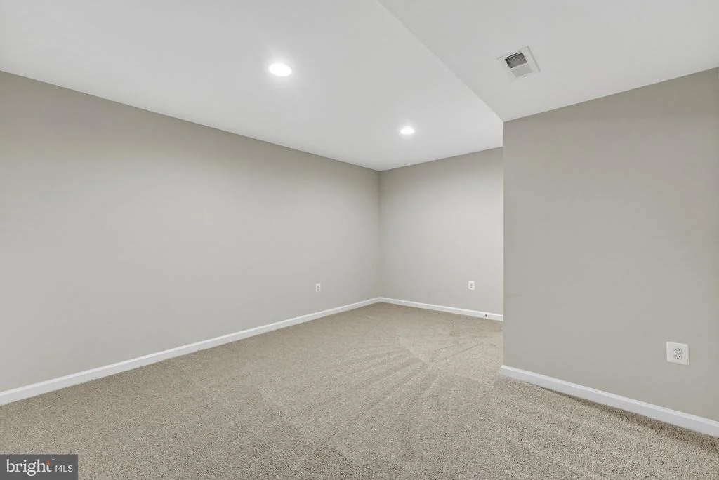 Photo of 24960 MCNAIR PLACE