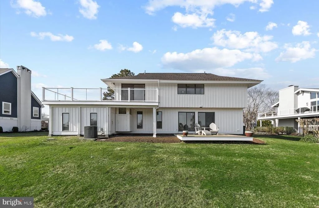 Photo of 128 WEST SIDE DRIVE