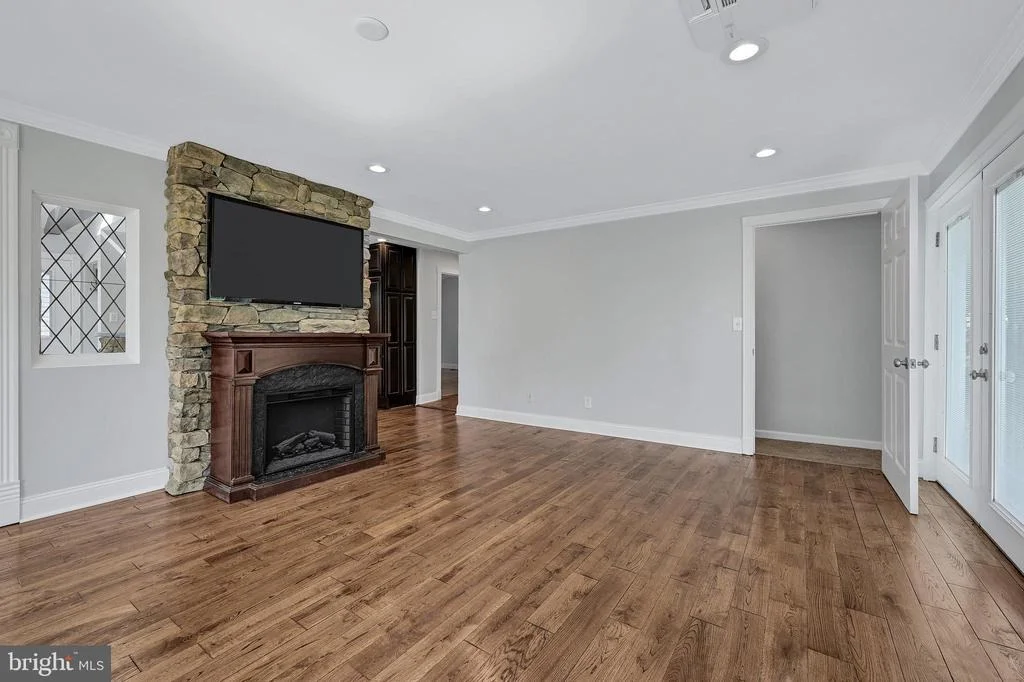 Photo of 501 CLAYS LANE