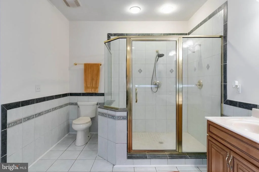 Photo of 5520 LEEWARD LANE