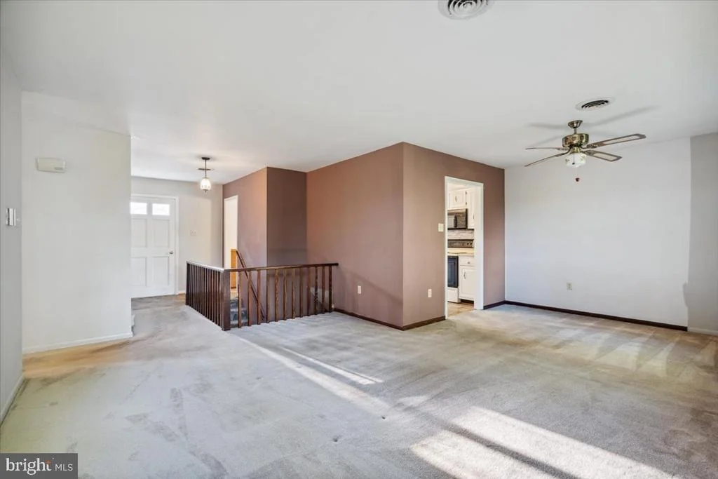 Photo of 8199 MIDDLE COURT