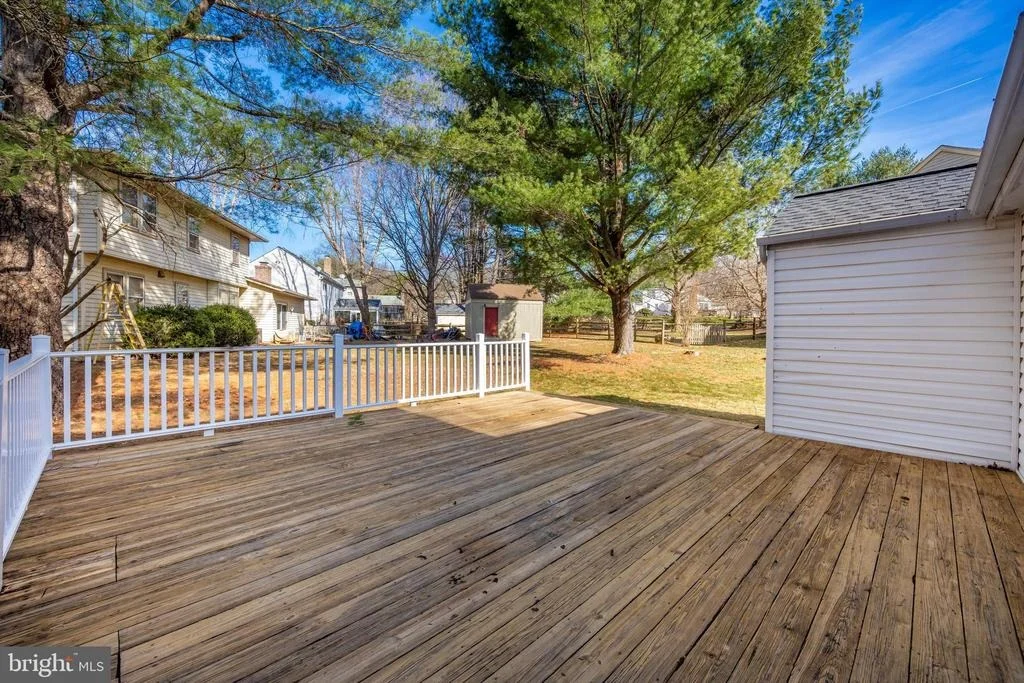 Photo of 10812 EBERHARDT DRIVE
