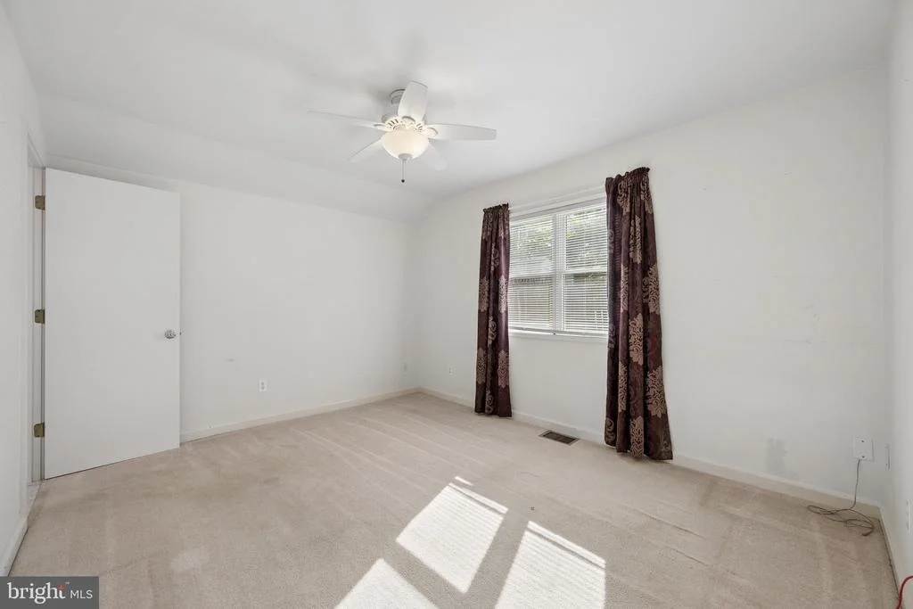 Photo of 12725 HOLDRIDGE ROAD
