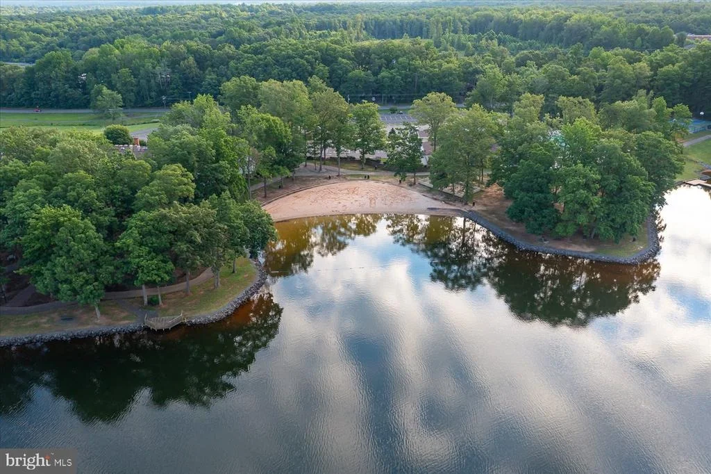 Photo of 537 MONTICELLO CIRCLE
