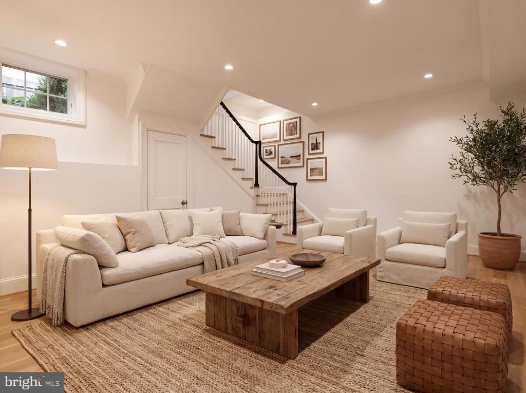 Photo of 3418 RESERVOIR ROAD NW