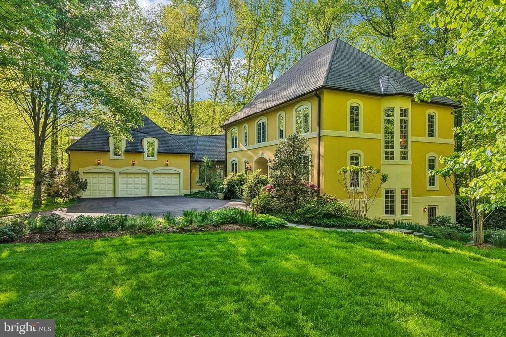 Photo of 13798 LAKESIDE DRIVE