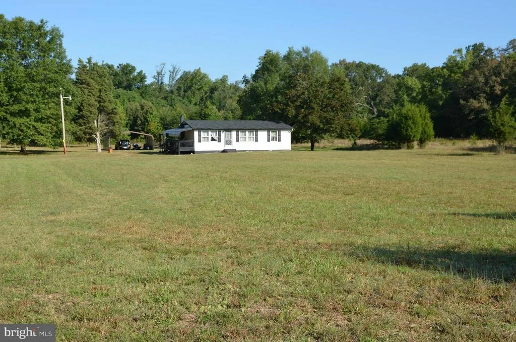 Photo of 6200 FENWICK ROAD