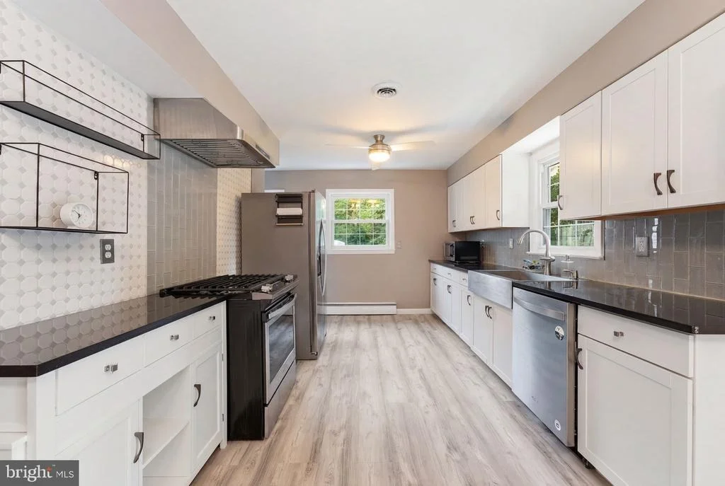 Photo of 4300 LAMARRE DRIVE