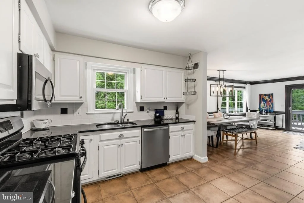 Photo of 26135 VIEWLAND DRIVE