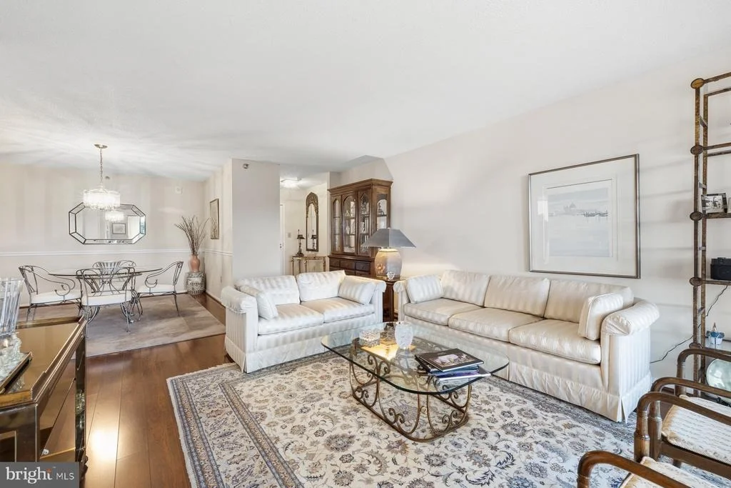Photo of Unit 2822 at 15107 INTERLACHEN DRIVE