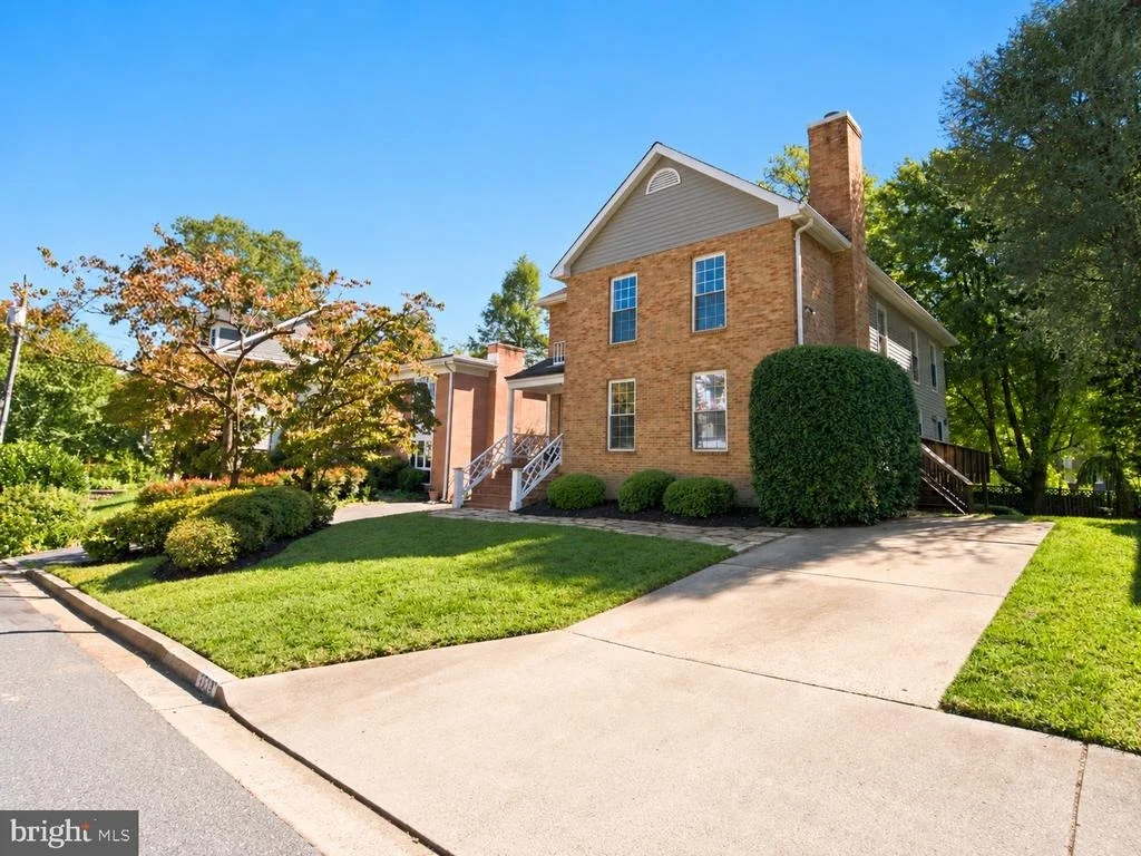 Photo of 4524 25TH ROAD N
