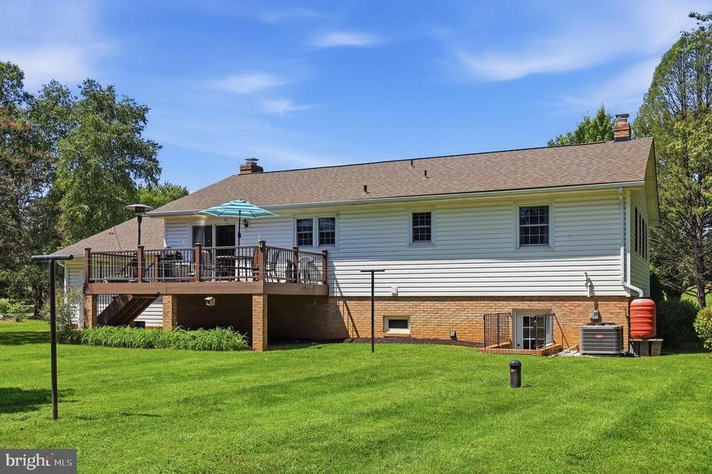 Photo of 8117 RUNNYMEADE DRIVE