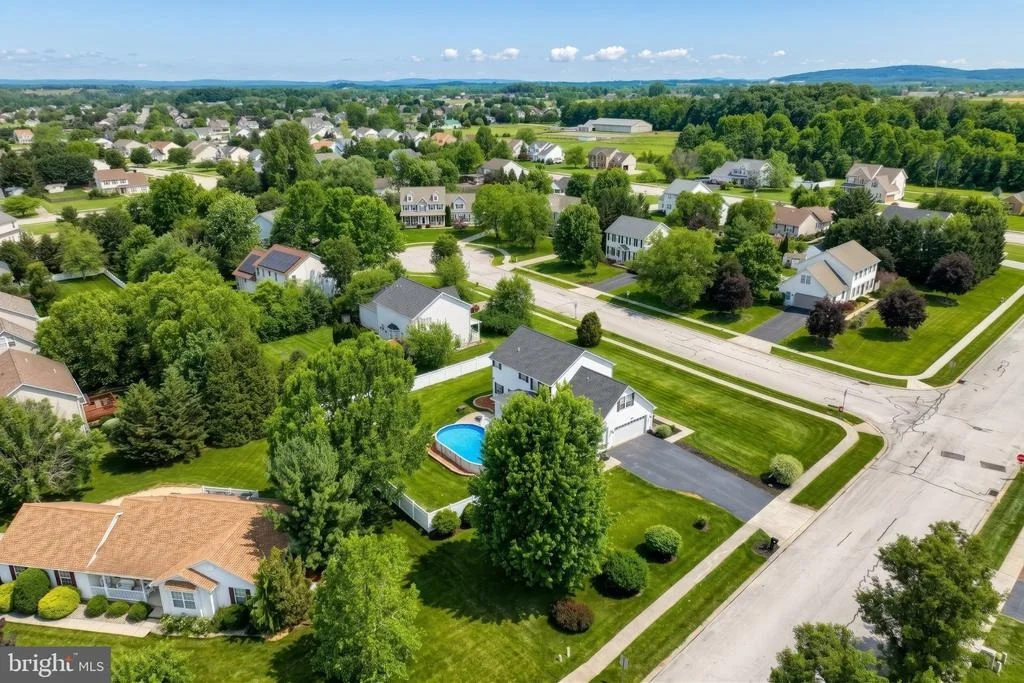 Photo of 120 DERBY DRIVE