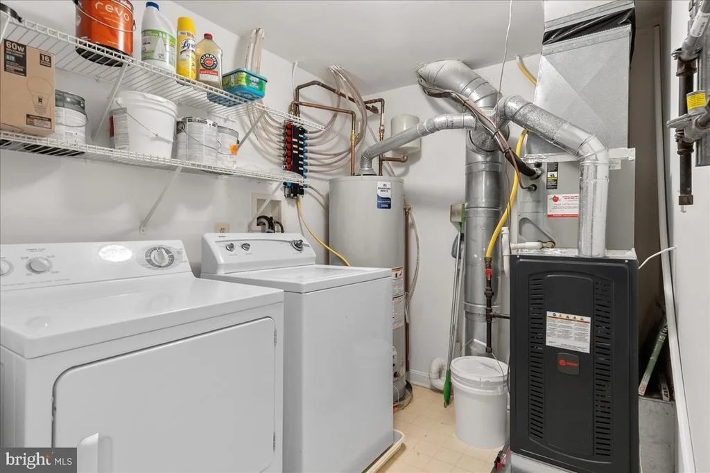 Photo of Unit 3C at 3810 NORMANDY DRIVE