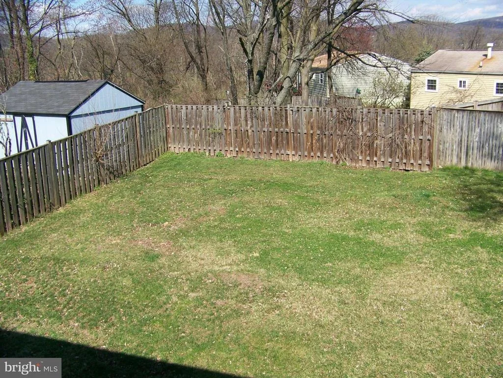 Photo of 1324 APPLETREE COURT
