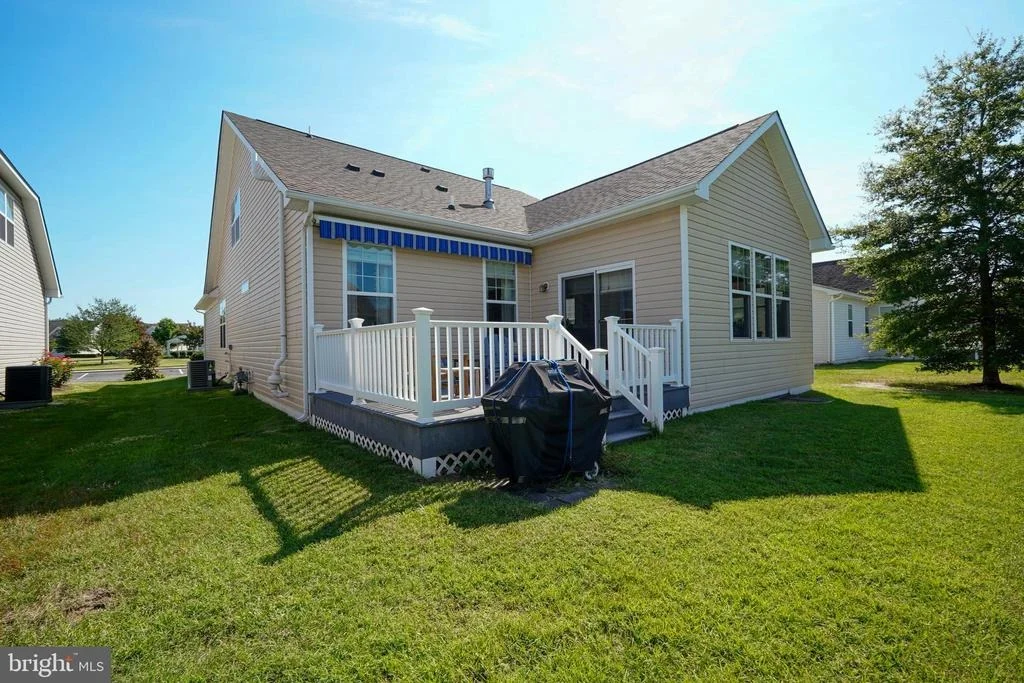 Photo of 15219 ROSEMOUNT LANE