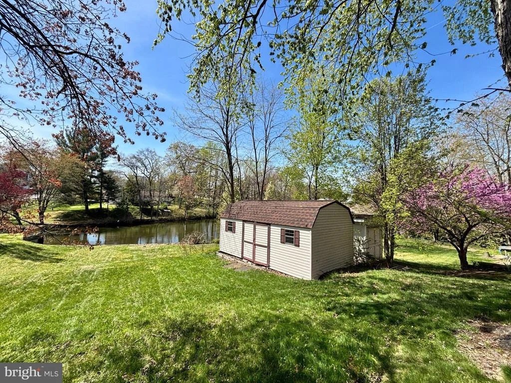 Photo of 7686 BRIAR LANE