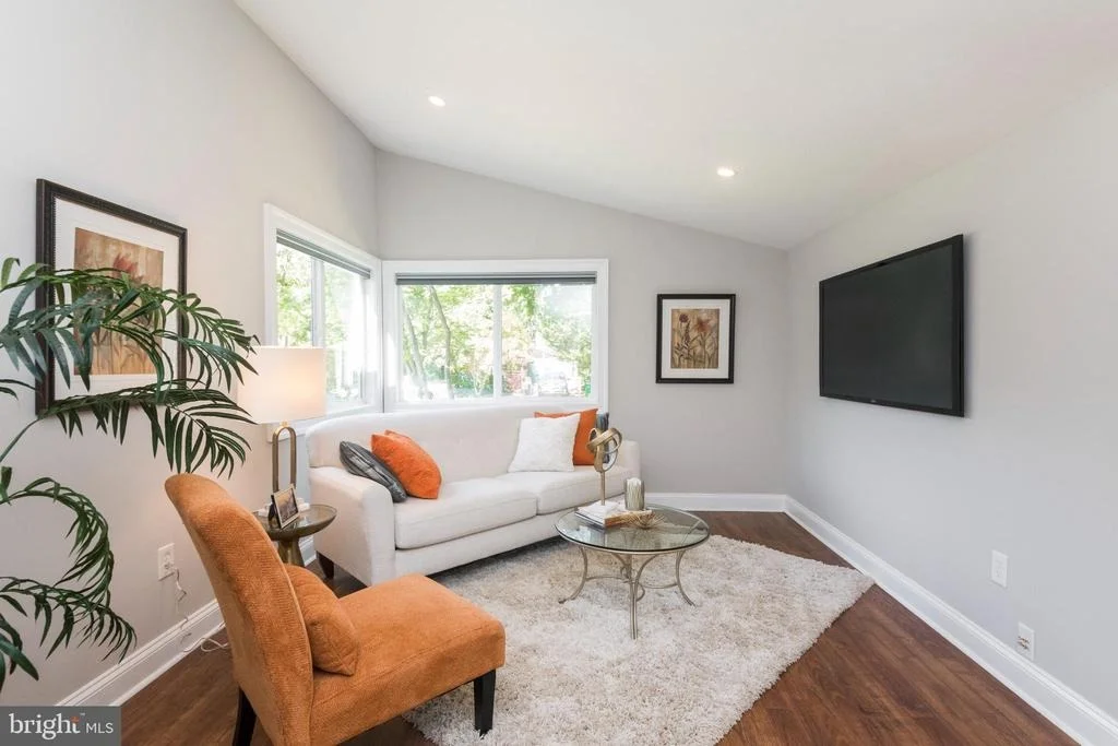 Photo of 9353 TORRENT ROW