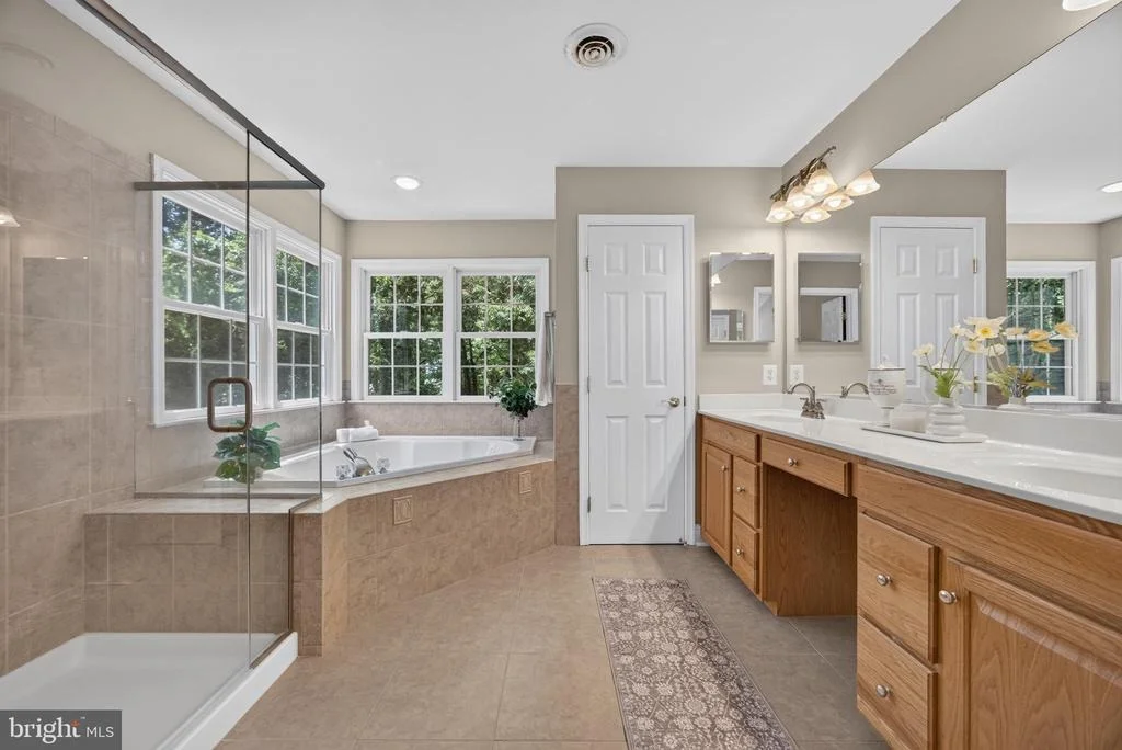 Photo of 1340 BLUEGRASS WAY