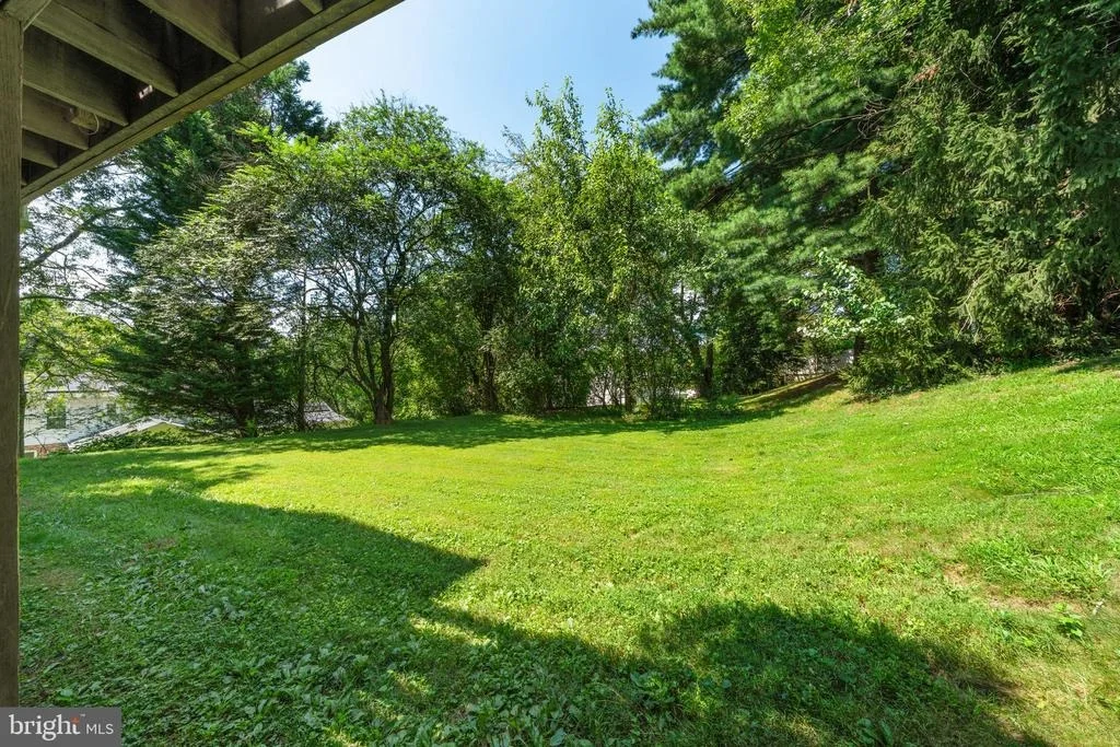 Photo of 601 STONE HOUSE LANE
