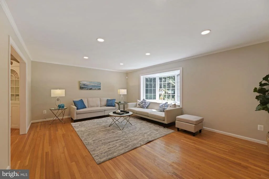 Photo of 7700 FALSTAFF ROAD
