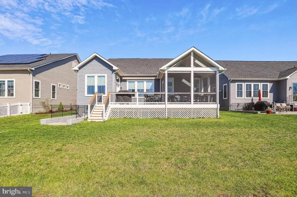Photo of 2936 LEVEE DRIVE