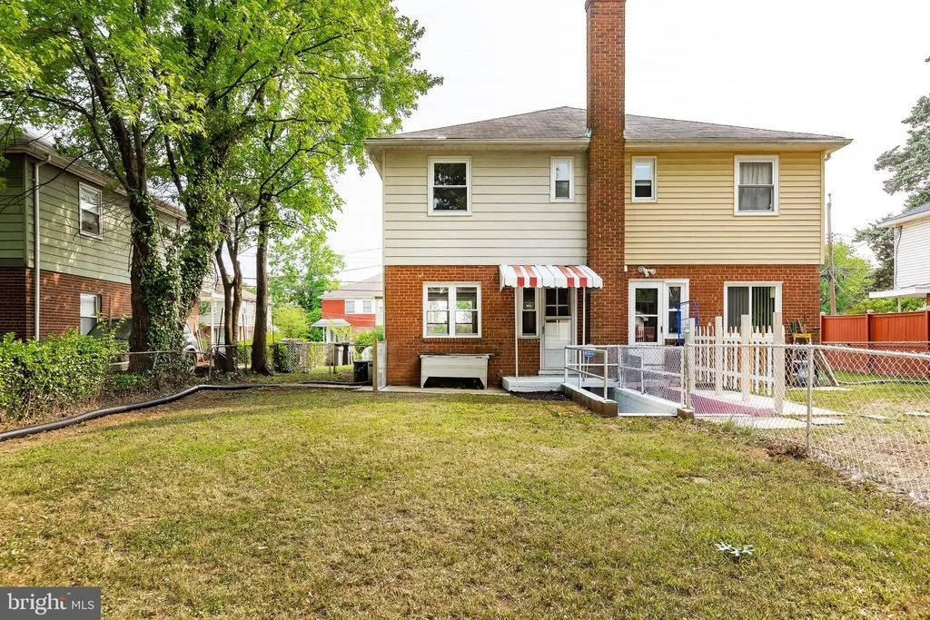 Photo of 5428 MACBETH STREET