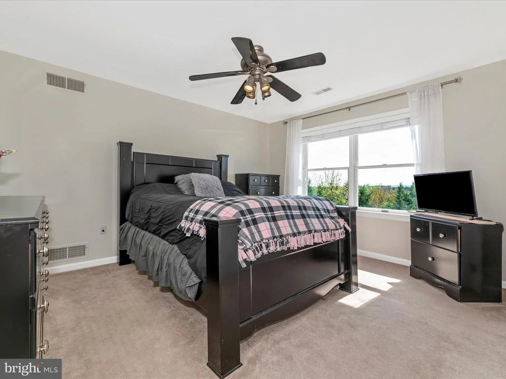 Photo of 3230 BIDLE ROAD