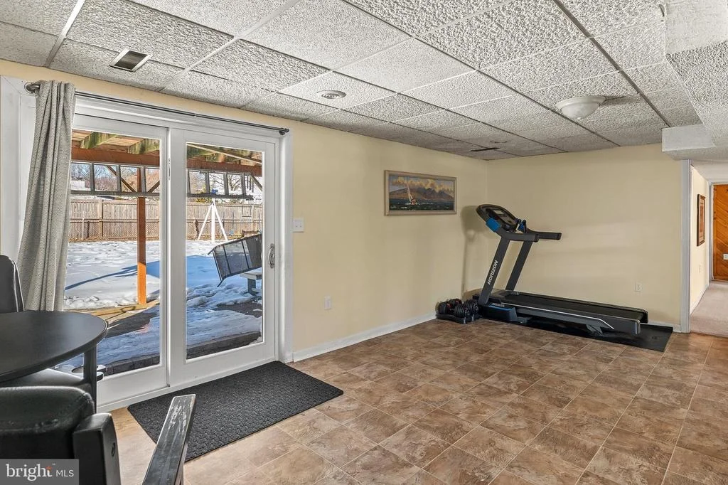 Photo of 982 HIGHPOINT DRIVE