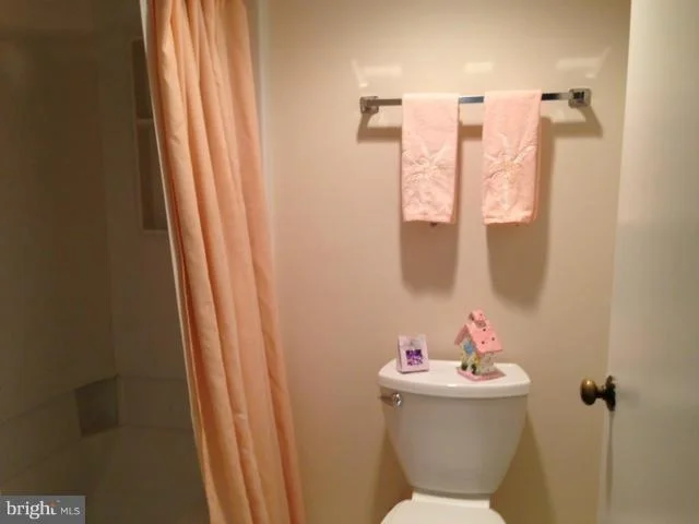 Photo of Unit 4822 at 15100 INTERLACHEN DRIVE