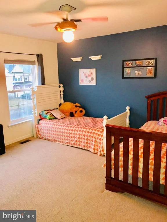 Photo of 435 TOPAZ CIRCLE