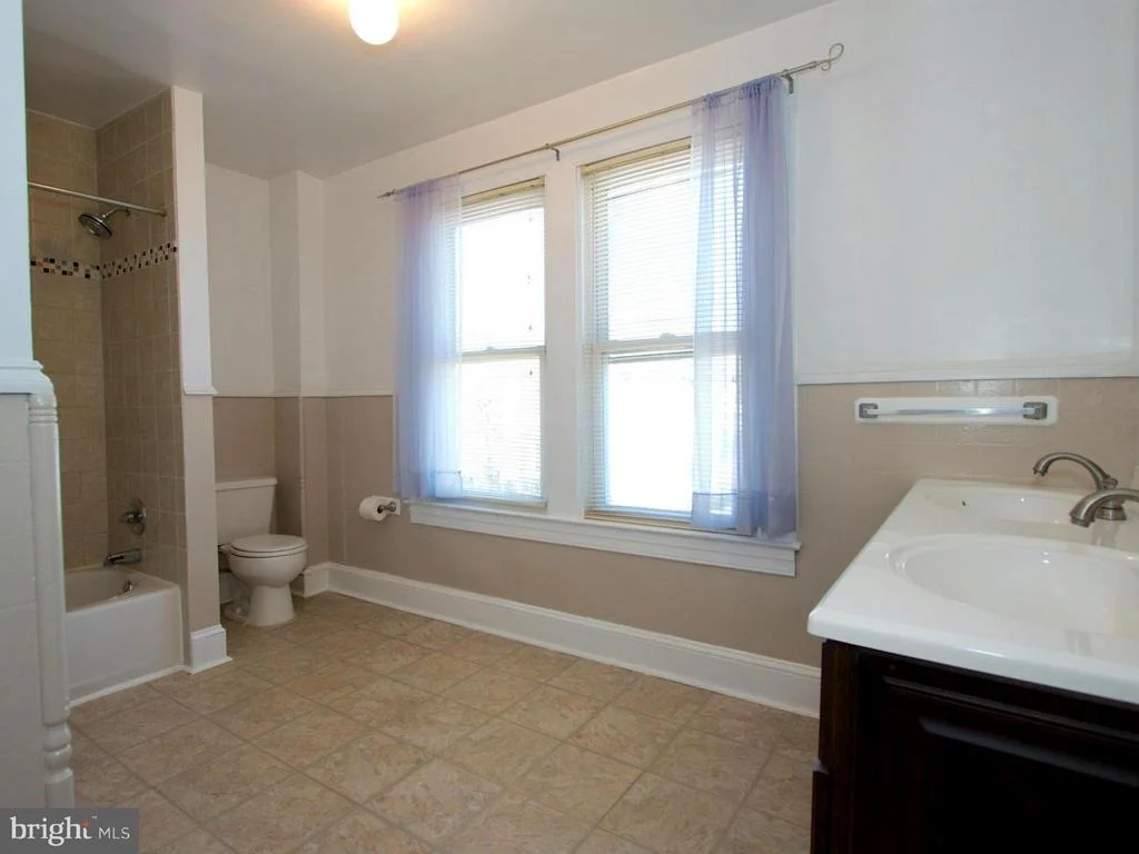 Photo of 31 2ND AVENUE