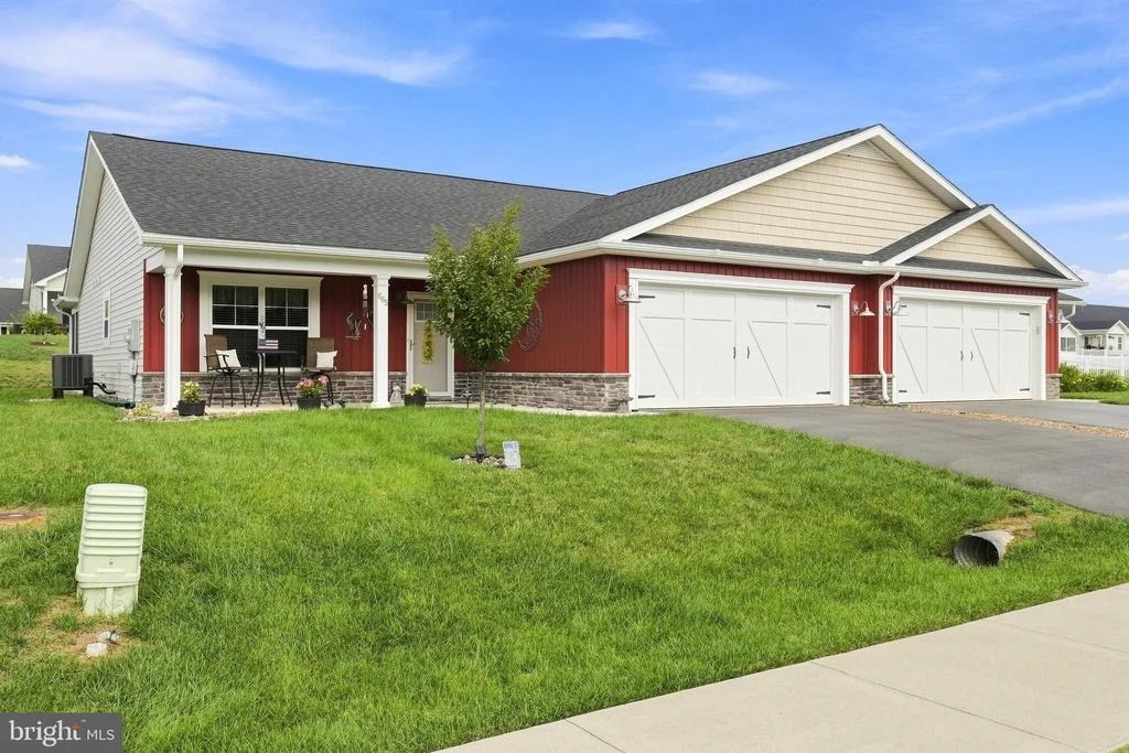 Photo of 665 DRIPPING SPRING DRIVE