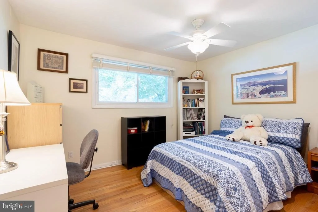 Photo of 2400 SUGARCONE ROAD