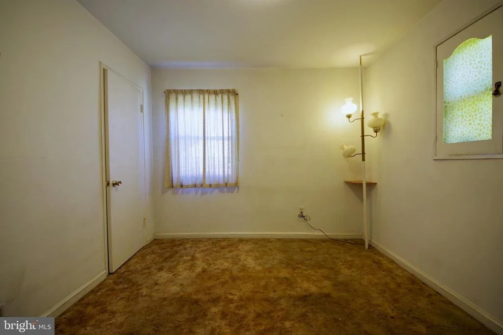 Photo of 10409 ROYALTON TERRACE