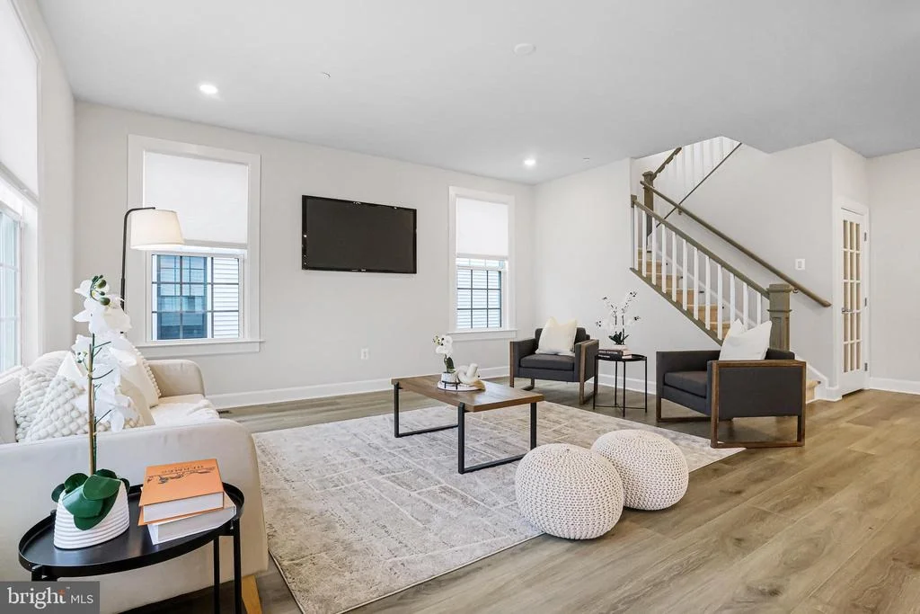 Photo of 7949 LAWNDALE CIRCLE