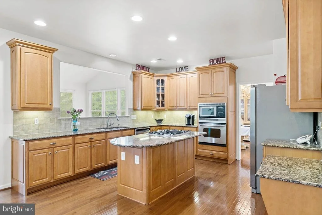 Photo of 1019 POWELL COURT