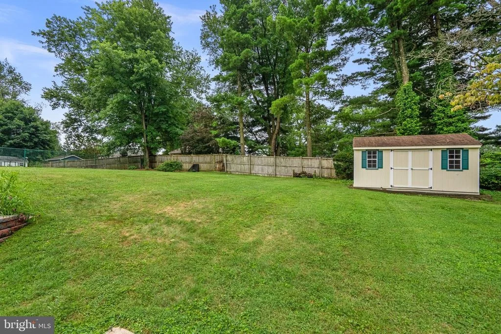 Photo of 10808 KINGSTEAD ROAD